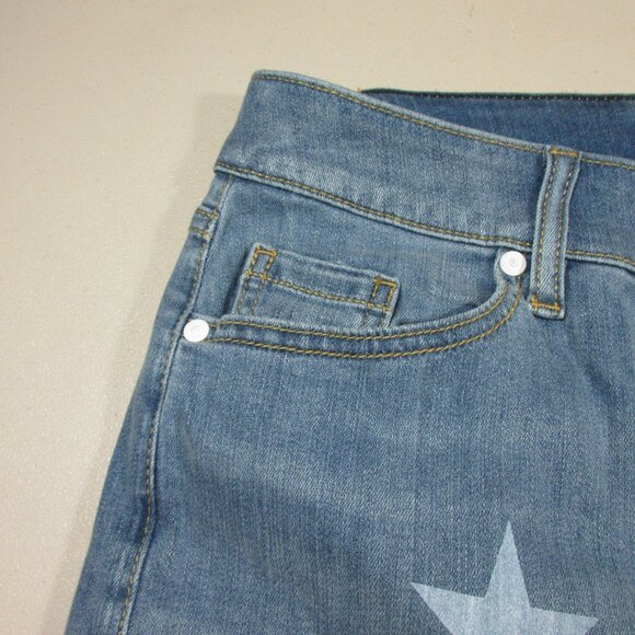 Lane Bryant womens medium distressed stars mid Boyfriend stretch shorts 12 EUC - Picture 2 of 8